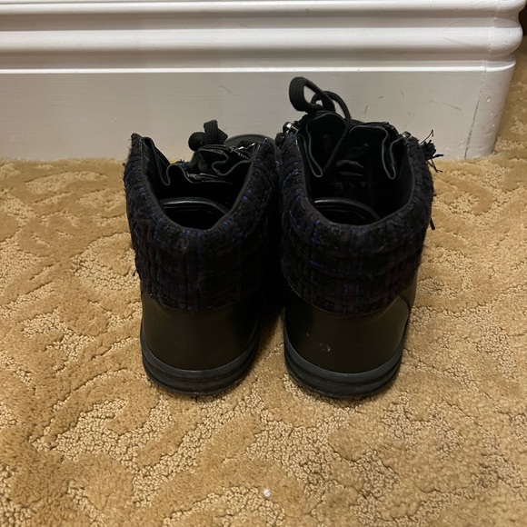 Chanel high top sneaker size 38 1/2. - Picture 3 of 8